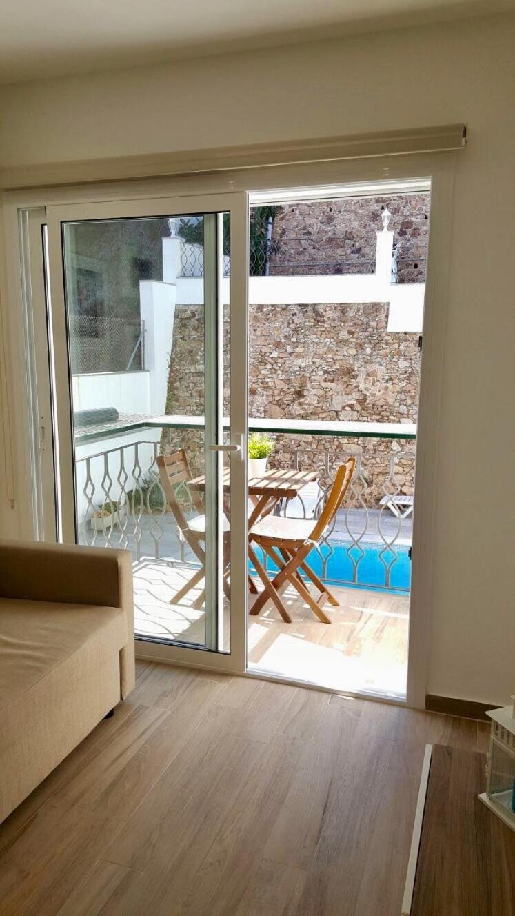 Апартаменты Apartamento Puerto Con Piscina Бланес Экстерьер фото